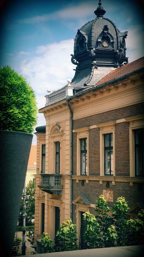 Goodmood Apartment Debrecen Buitenkant foto